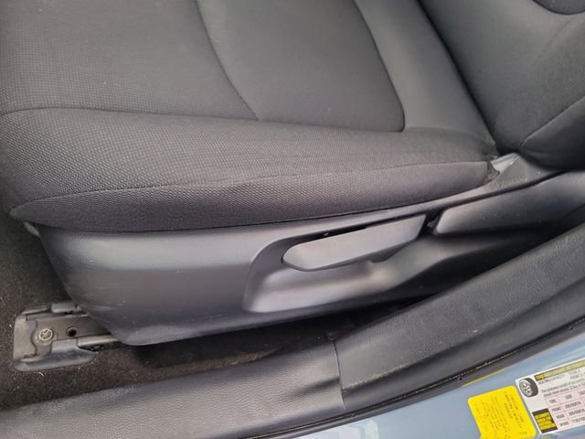 Used 2020 Toyota Corolla LE FWD image 14