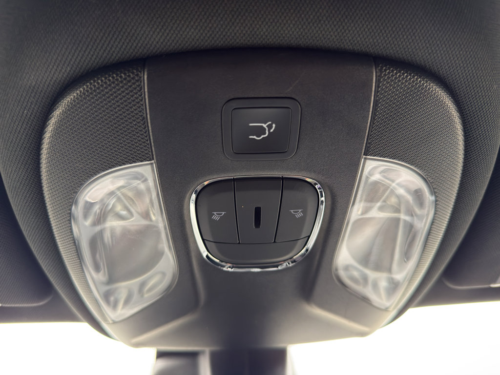 Used 2024 Jeep Compass Limited w/ Elite Group image 23