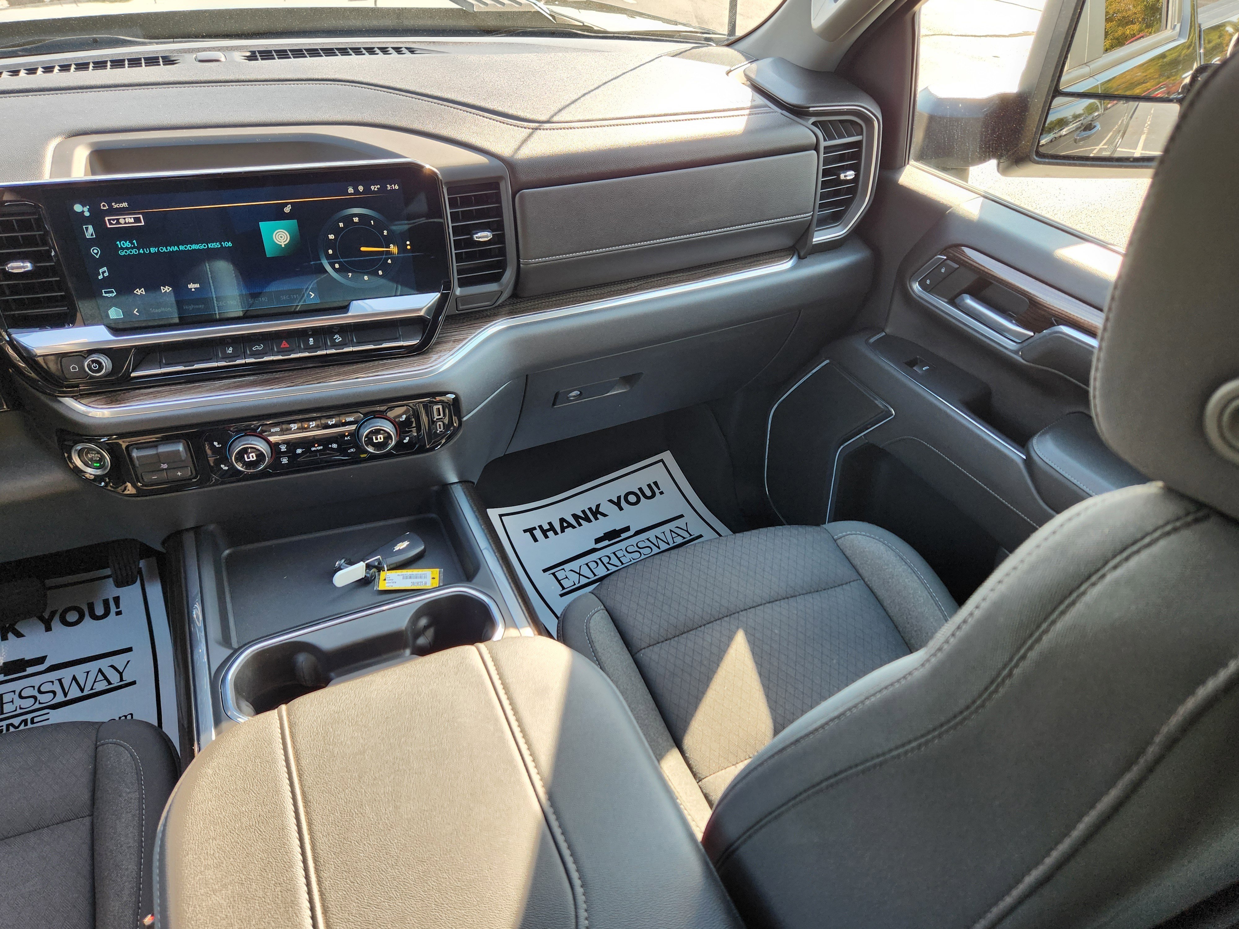 Used 2024 Chevrolet Silverado 2500 LT image 17