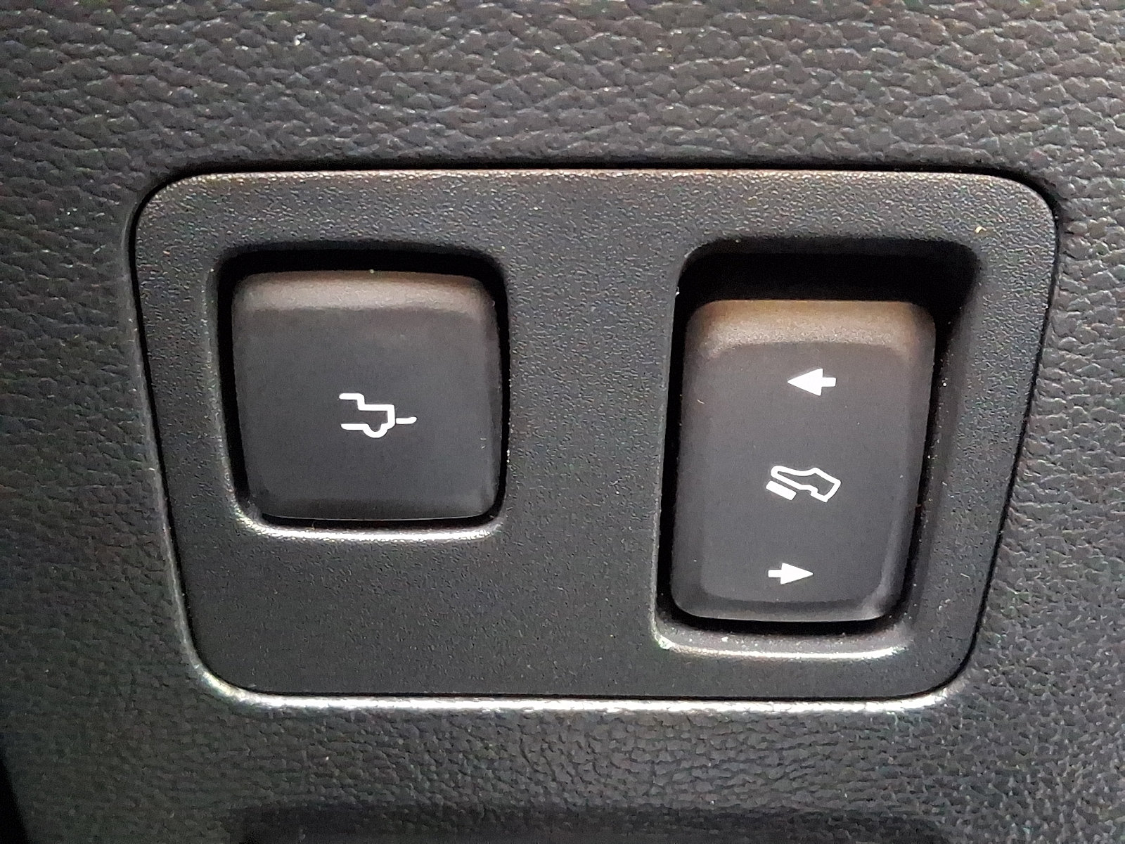 Used 2019 Ford F250 Lariat w/ Lariat Ultimate Package AWD/4WD image 25