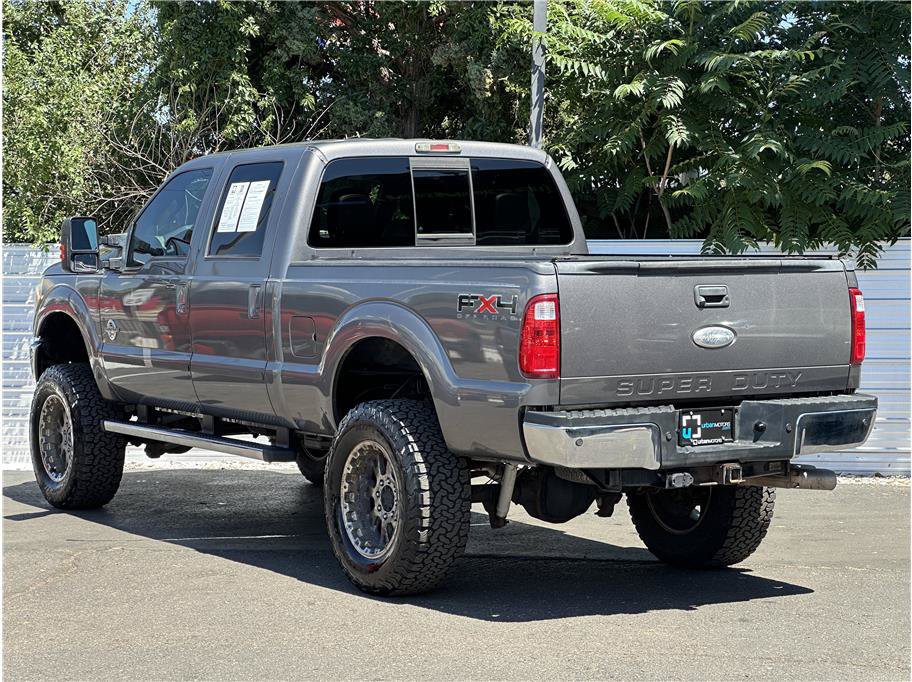 Used 2011 Ford F250 Lariat w/ Lariat Ultimate Pkg AWD/4WD image 3