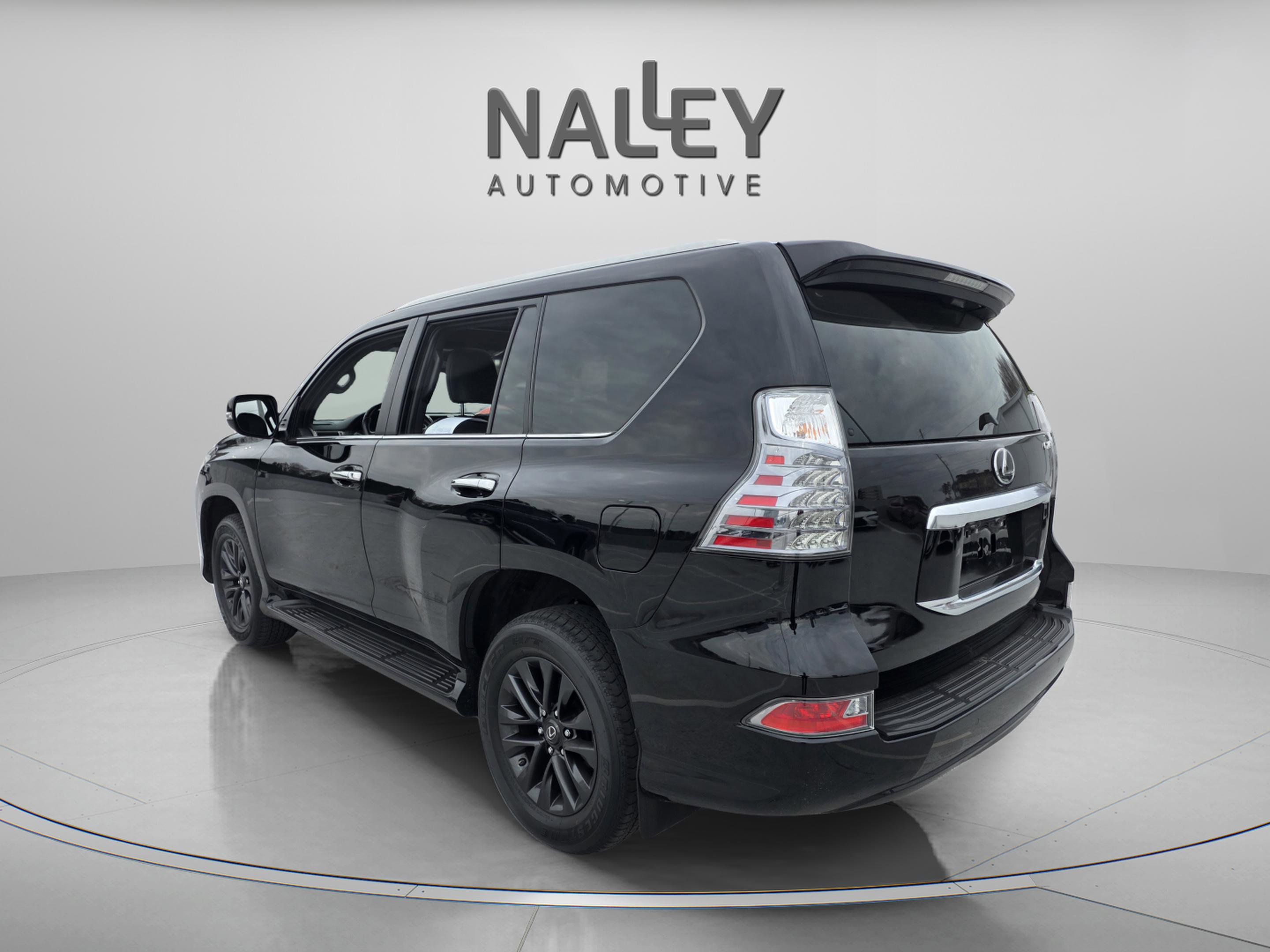 Used 2021 Lexus GX 460 Premium image 3