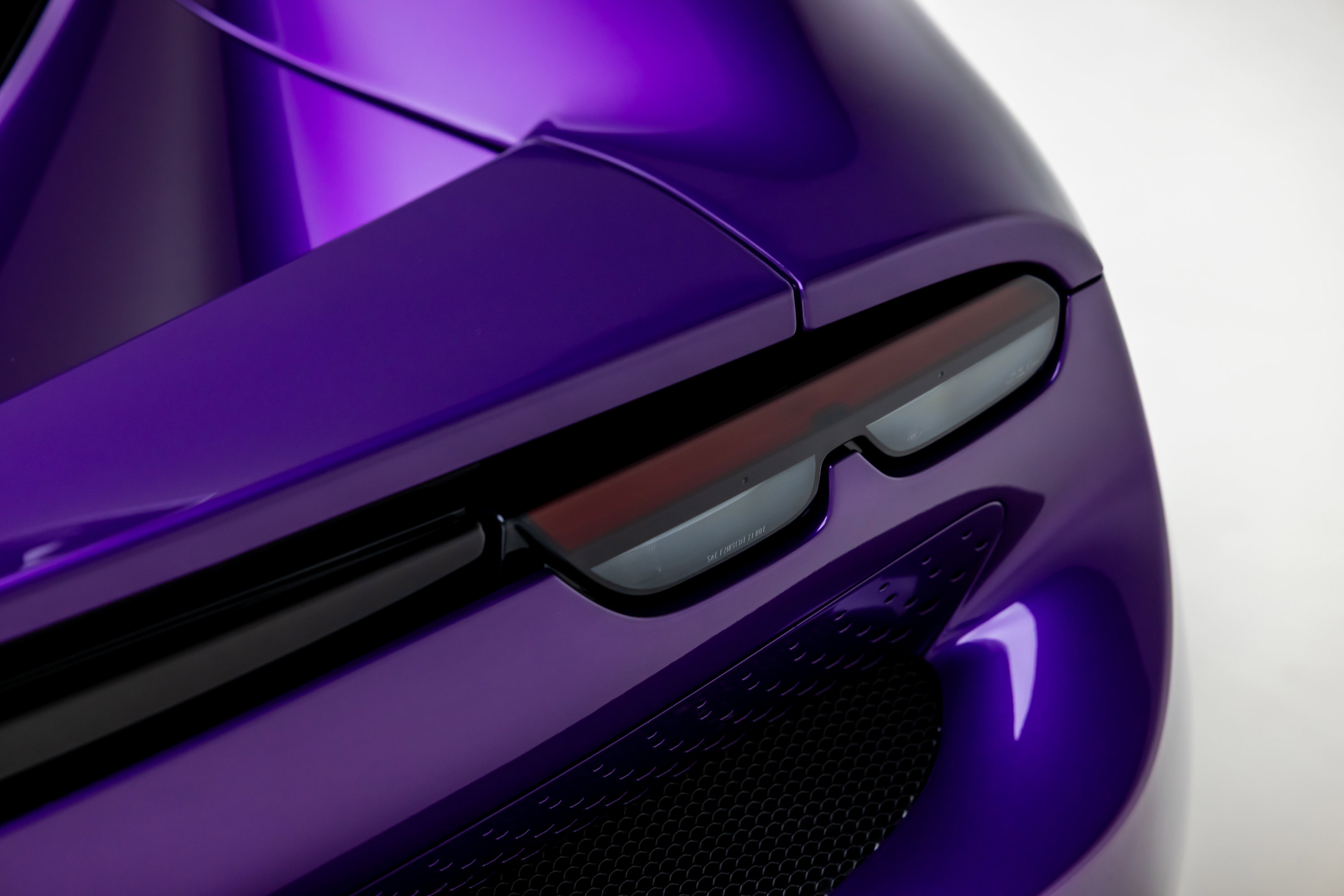 Certified 2025 Ferrari 296 GTS image 32