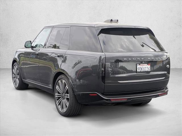Used 2023 Land Rover Range Rover SE AWD/4WD image 7
