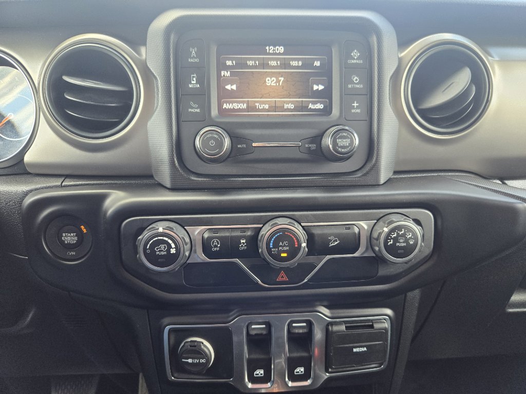 Used 2020 Jeep Wrangler Sport image 16