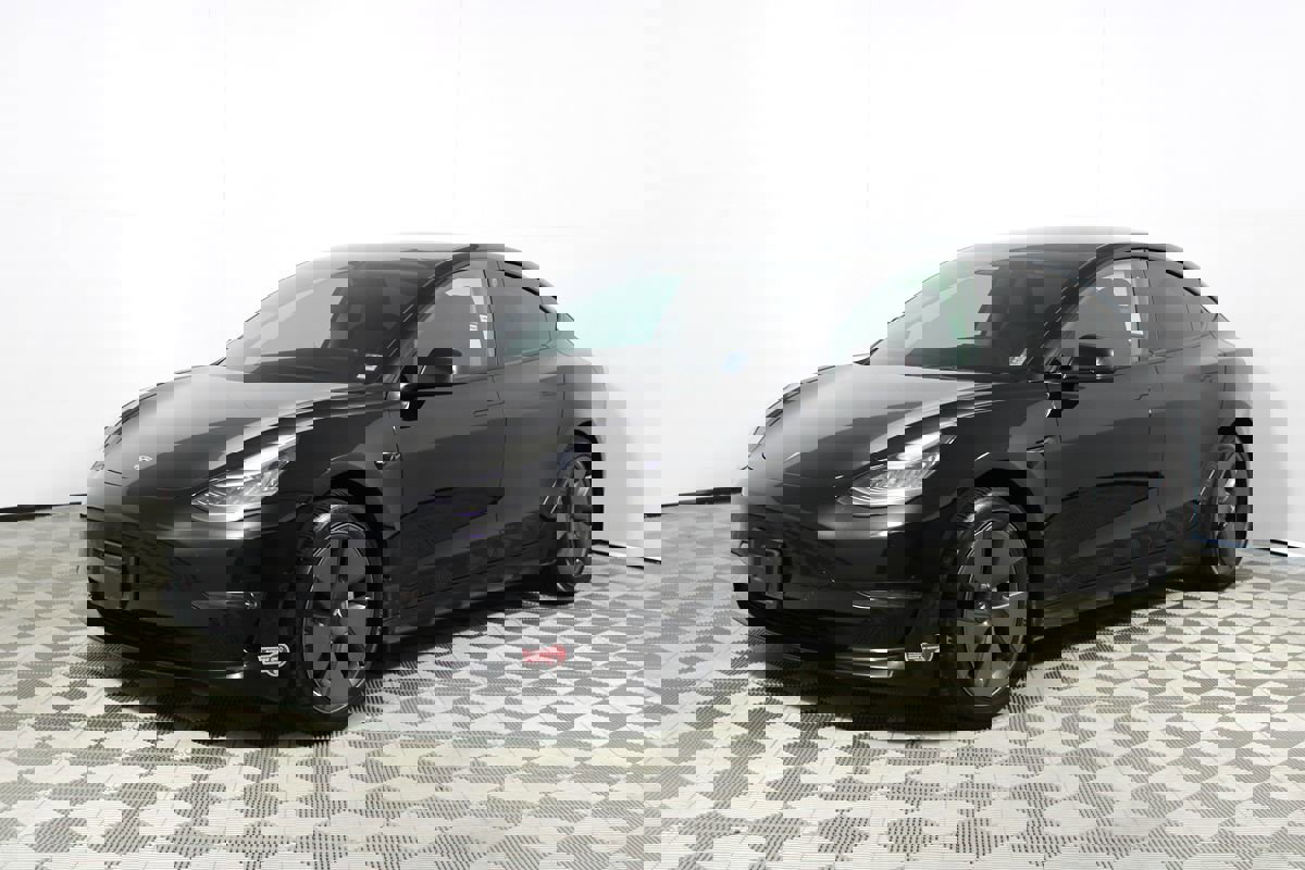 Used 2022 Tesla Model 3 Long Range image 3
