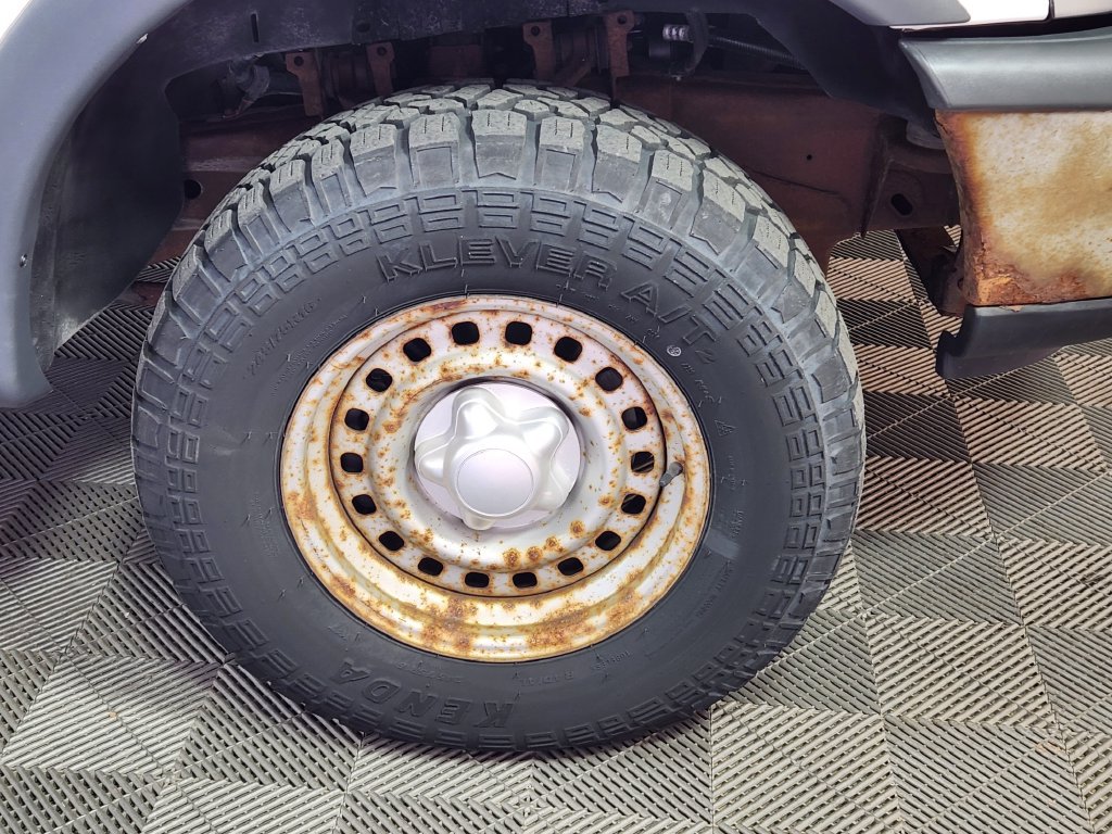 Used 1997 Ford F150 XLT AWD/4WD image 10