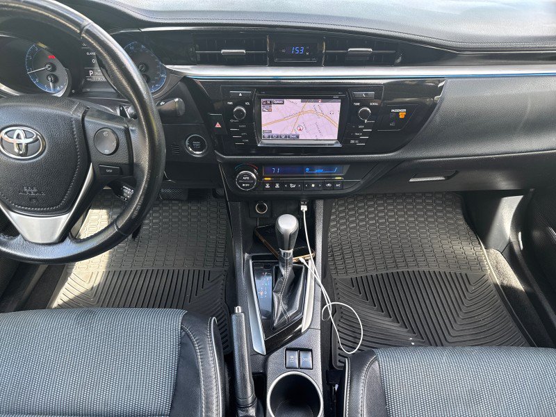 Used 2015 Toyota Corolla S w/ Driver Convenience Package FWD image 19