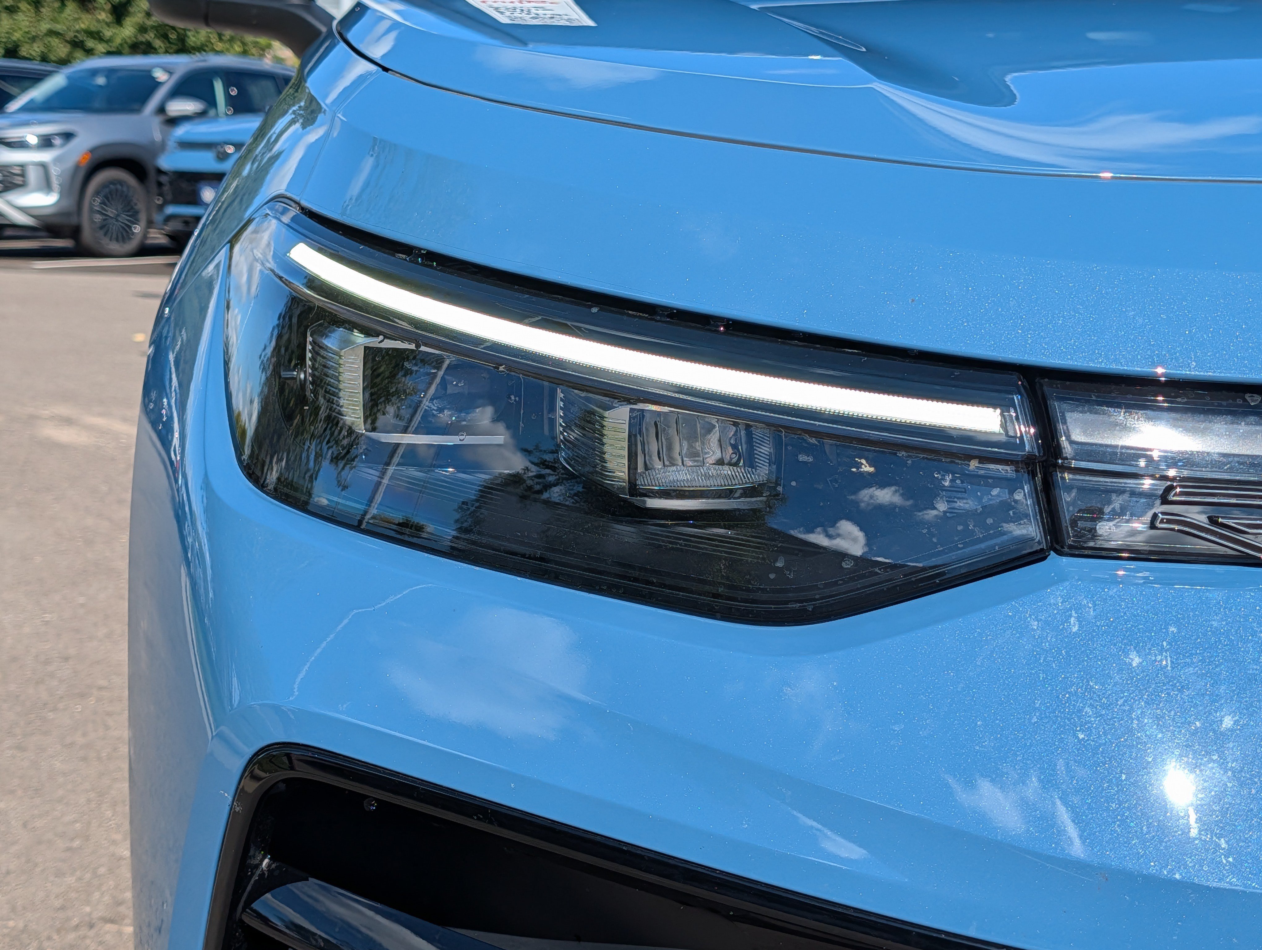 Certified 2026 Volkswagen Tiguan SE R-Line AWD/4WD image 16