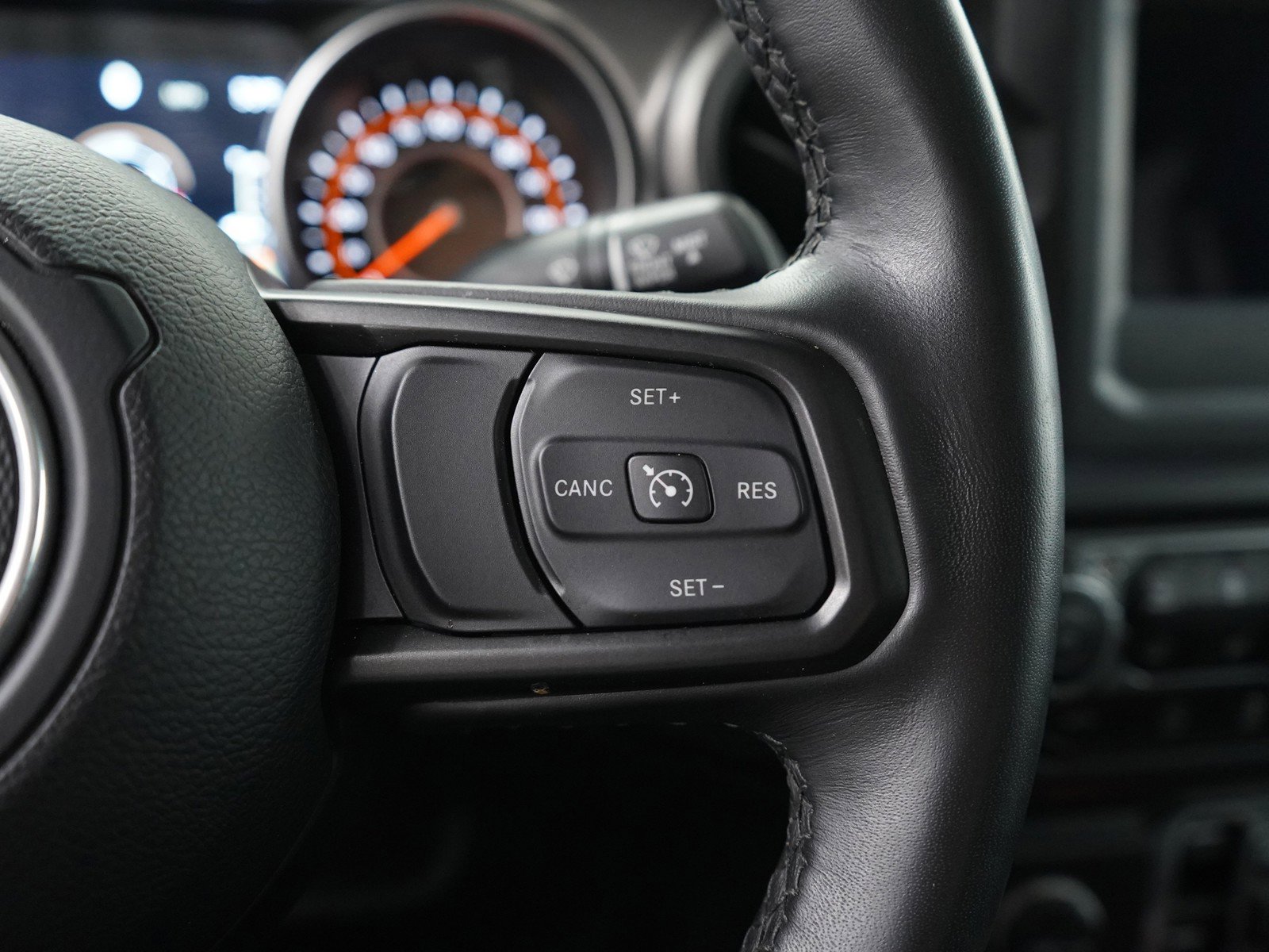 Used 2021 Jeep Gladiator Sport image 18