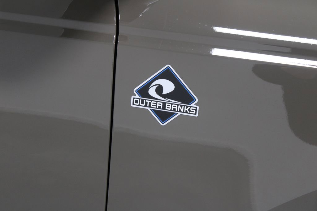 New 2025 Ford Bronco Outer Banks image 11