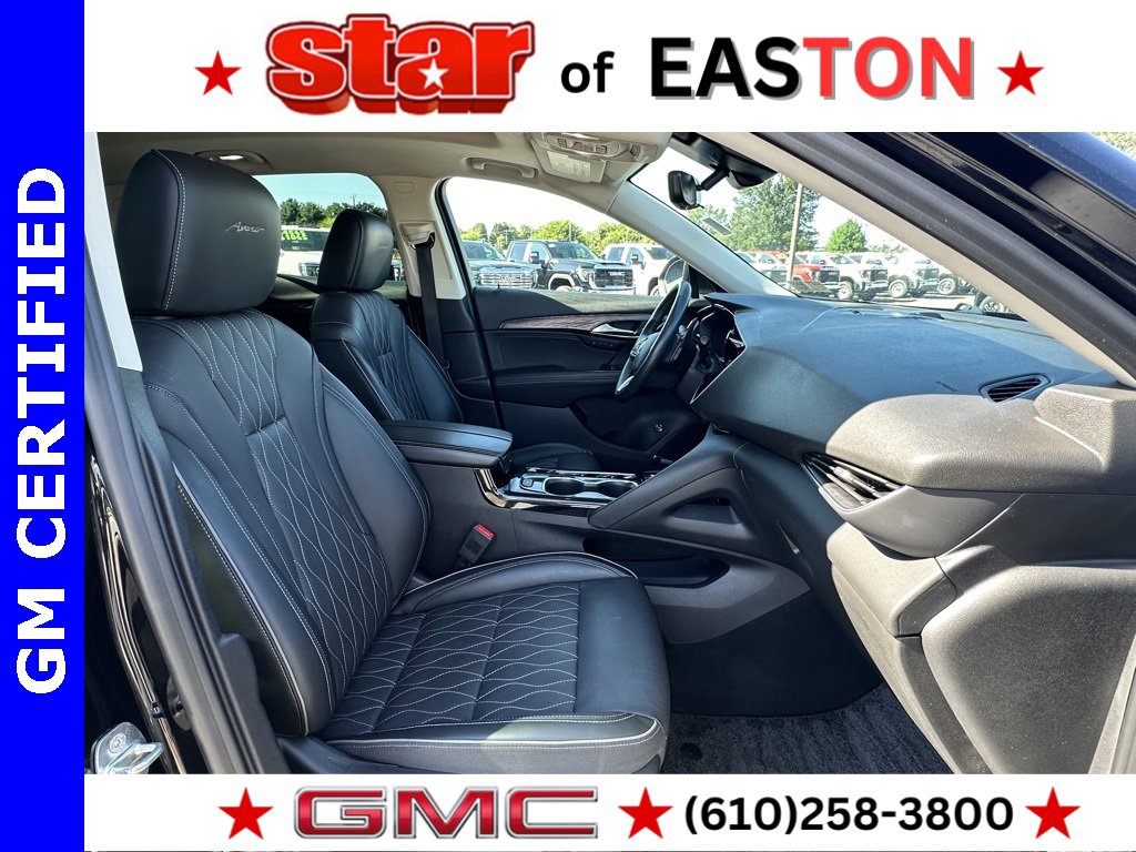 Certified 2022 Buick Envision Avenir w/ Technology Package II image 9