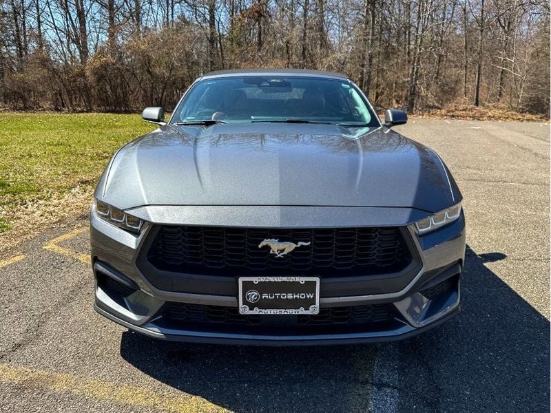 Used 2024 Ford Mustang Premium RWD image 2