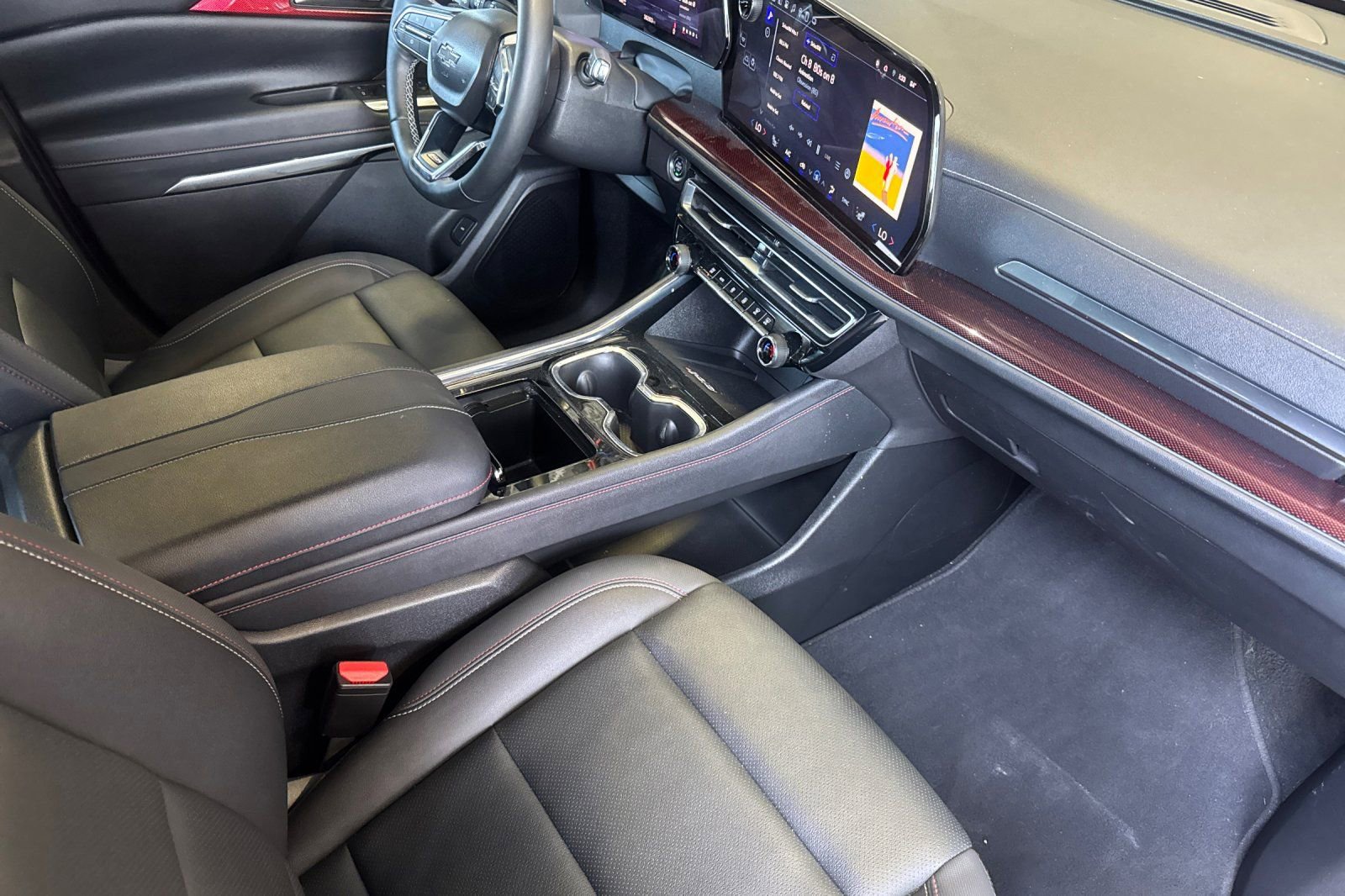 Used 2025 Chevrolet Traverse Z71 AWD/4WD image 20