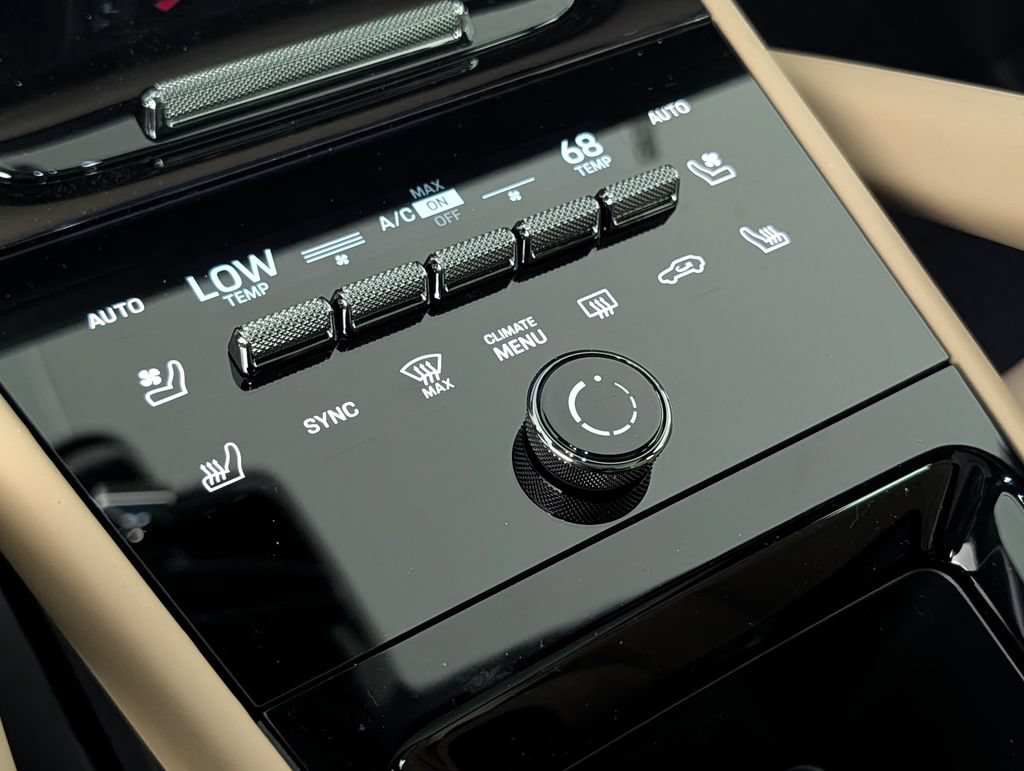 New 2026 Porsche Cayenne Coupe AWD/4WD image 33