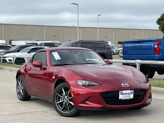 Used 2019 MAZDA MX-5 Miata RF Grand Touring RWD image 2