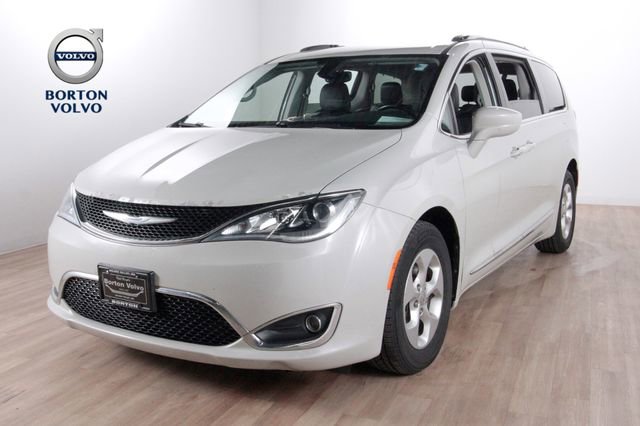 Used 2017 Chrysler Pacifica Touring-L Plus