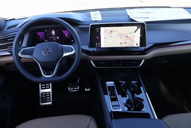 New 2026 Volkswagen Atlas Cross Sport SEL R-Line image 16