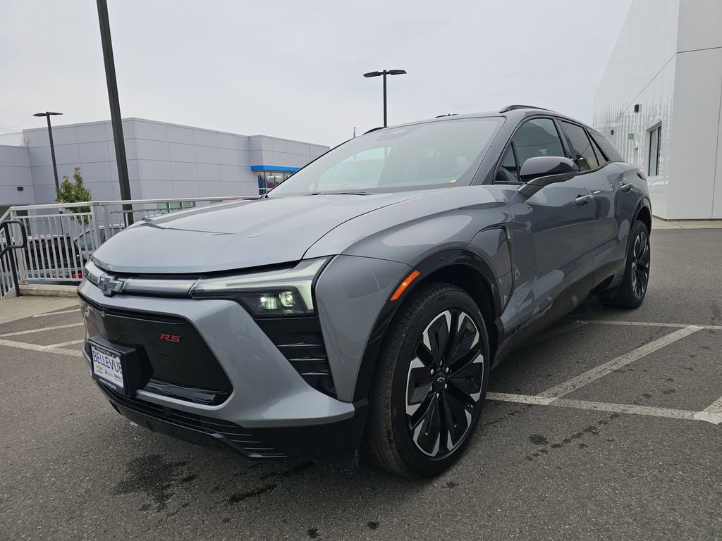 Used 2026 Chevrolet Blazer EV RS image 3