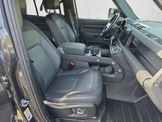Used 2023 Land Rover Defender 130 X-Dynamic SE AWD/4WD image 10