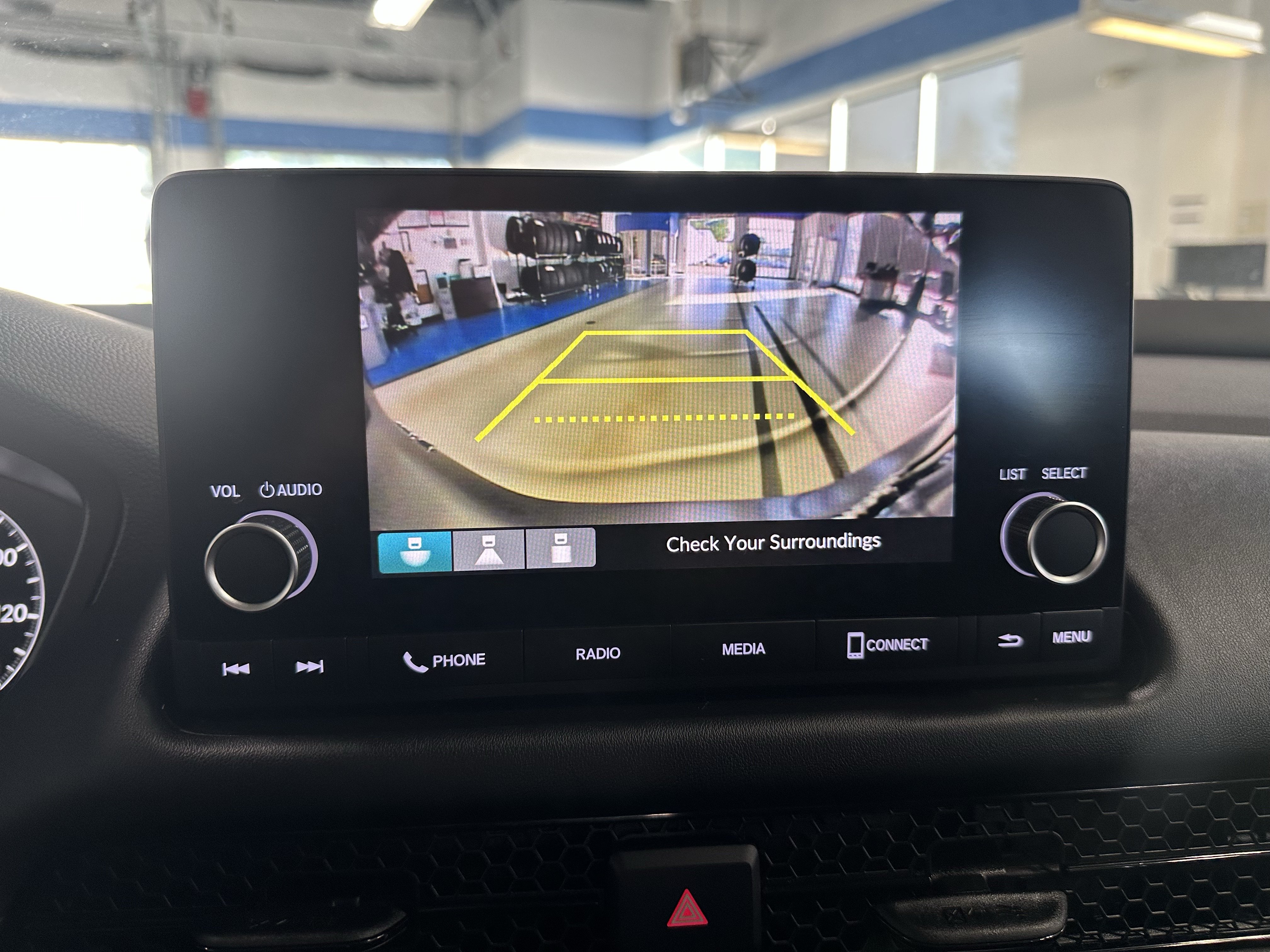 Used 2023 Honda HR-V LX image 11