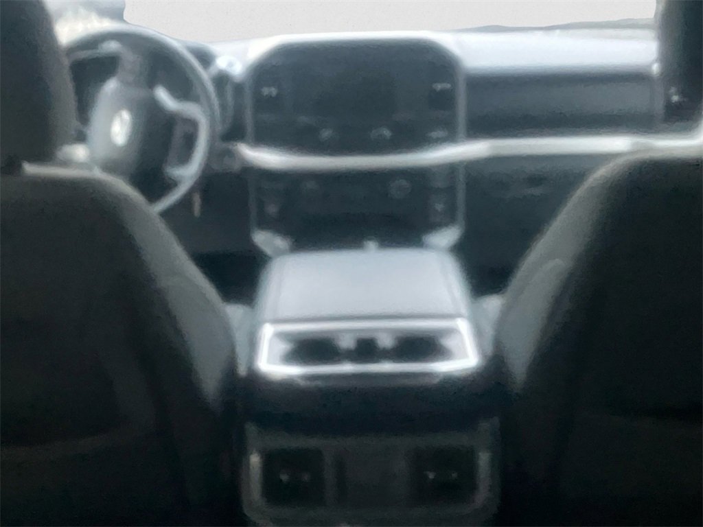 Used 2022 Ford F150 XLT image 5