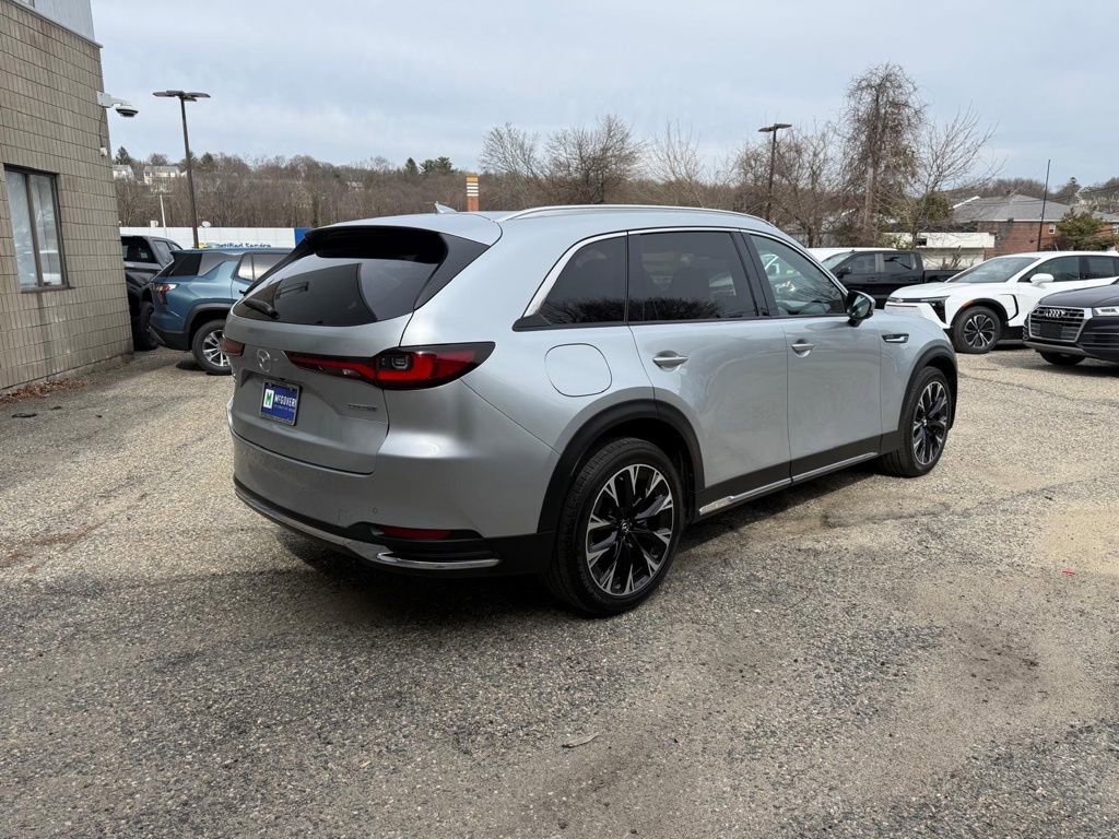 Used 2024 MAZDA CX-90 Plug-In Hybrid w/ Premium Plus image 5