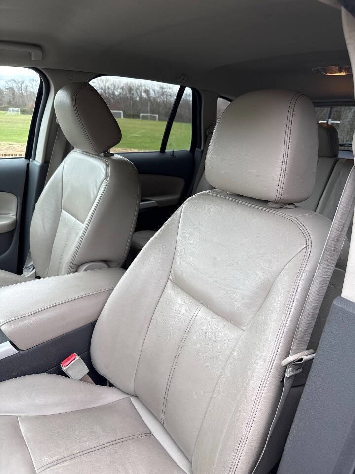 Used 2012 Ford Edge SEL image 15
