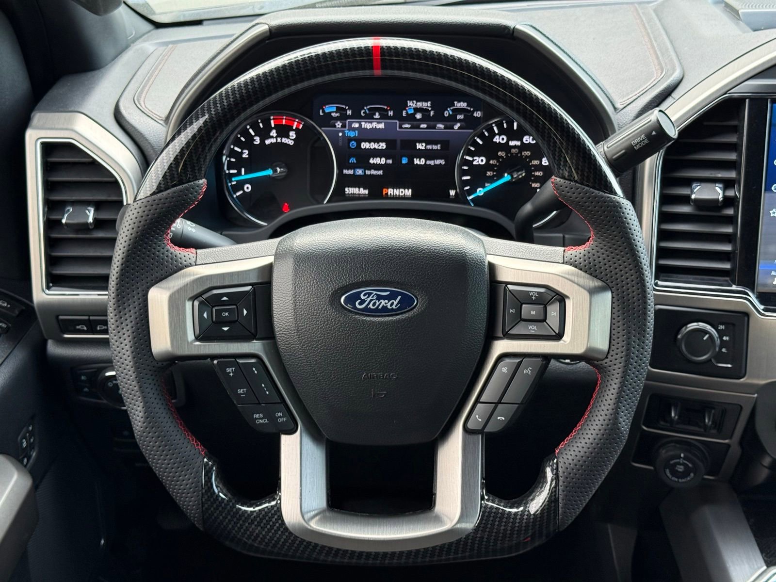 Used 2022 Ford F450 Platinum w/ FX4 Off-Road Package AWD/4WD image 33
