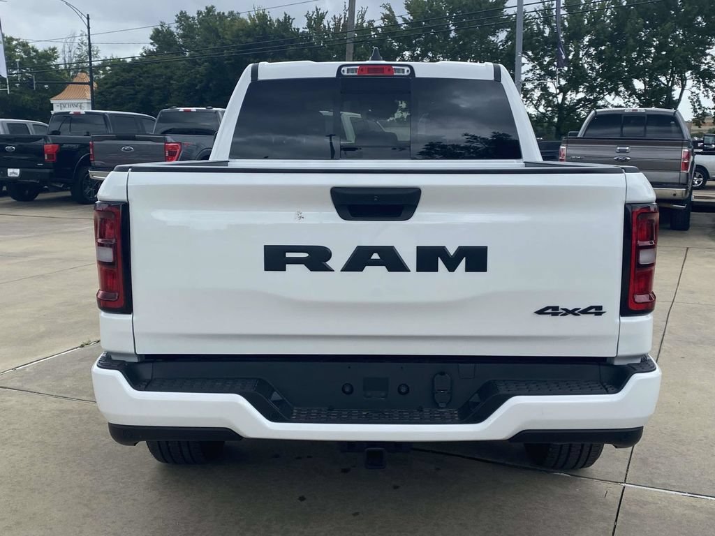 New 2026 RAM 1500 Express AWD/4WD image 35