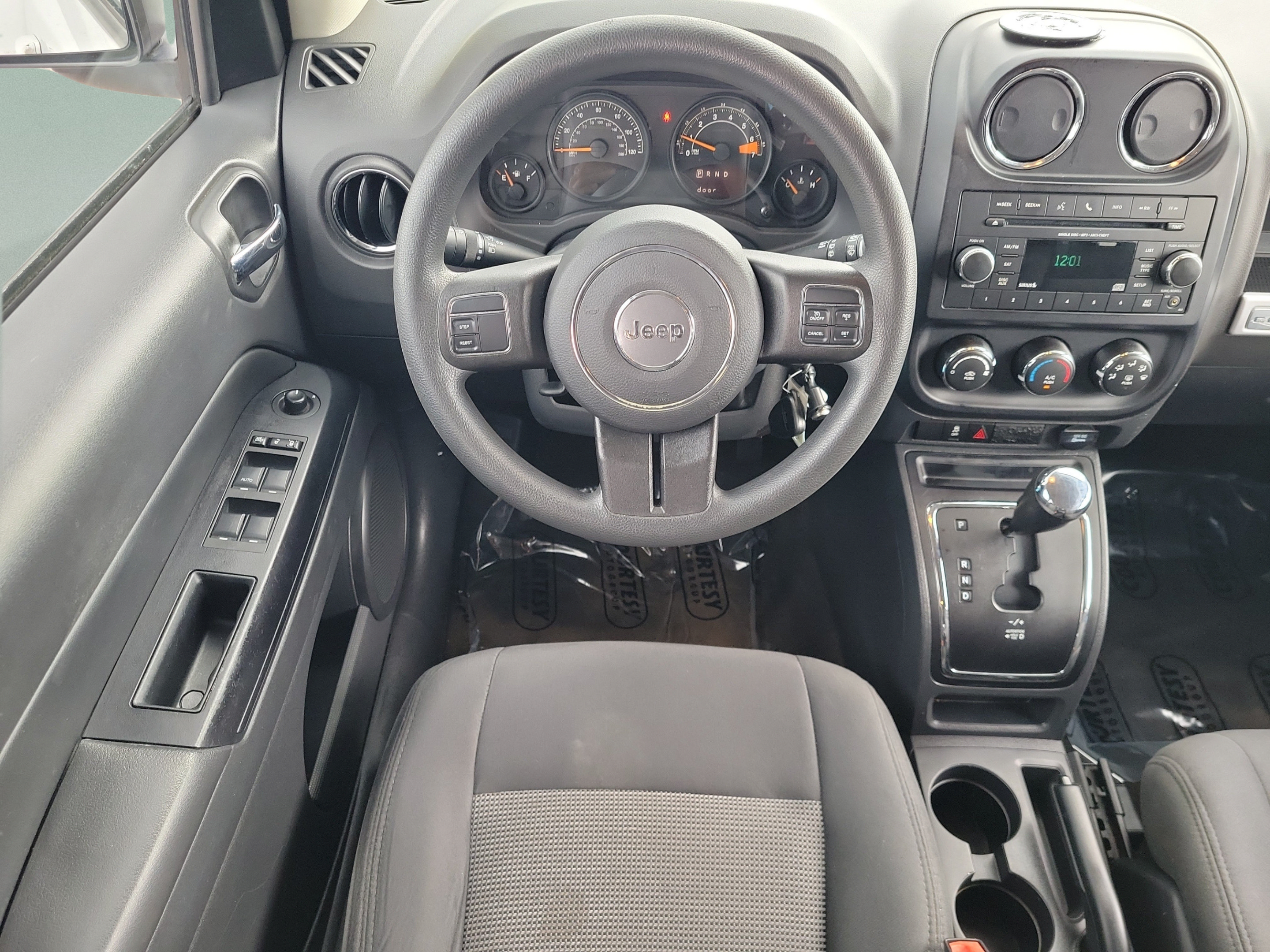 Used 2016 Jeep Compass Sport w/ Power Value Group FWD image 6