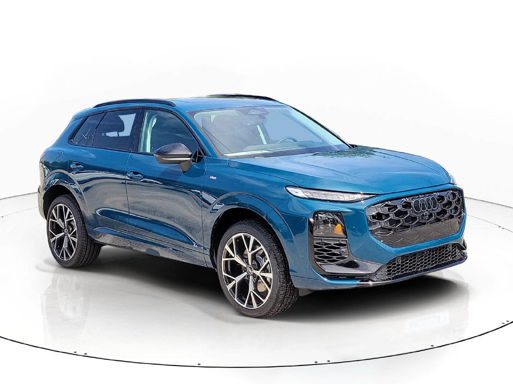 New 2026 Audi Q3 quattro 2.0T