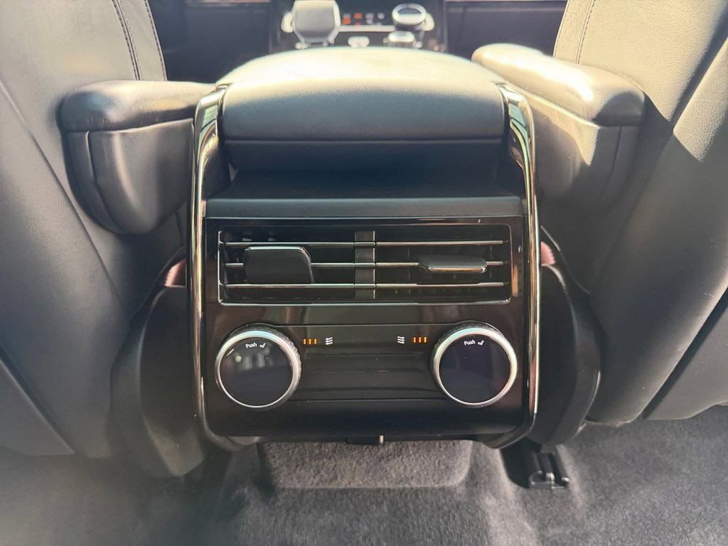 Used 2023 Land Rover Range Rover Sport SE Dynamic image 28