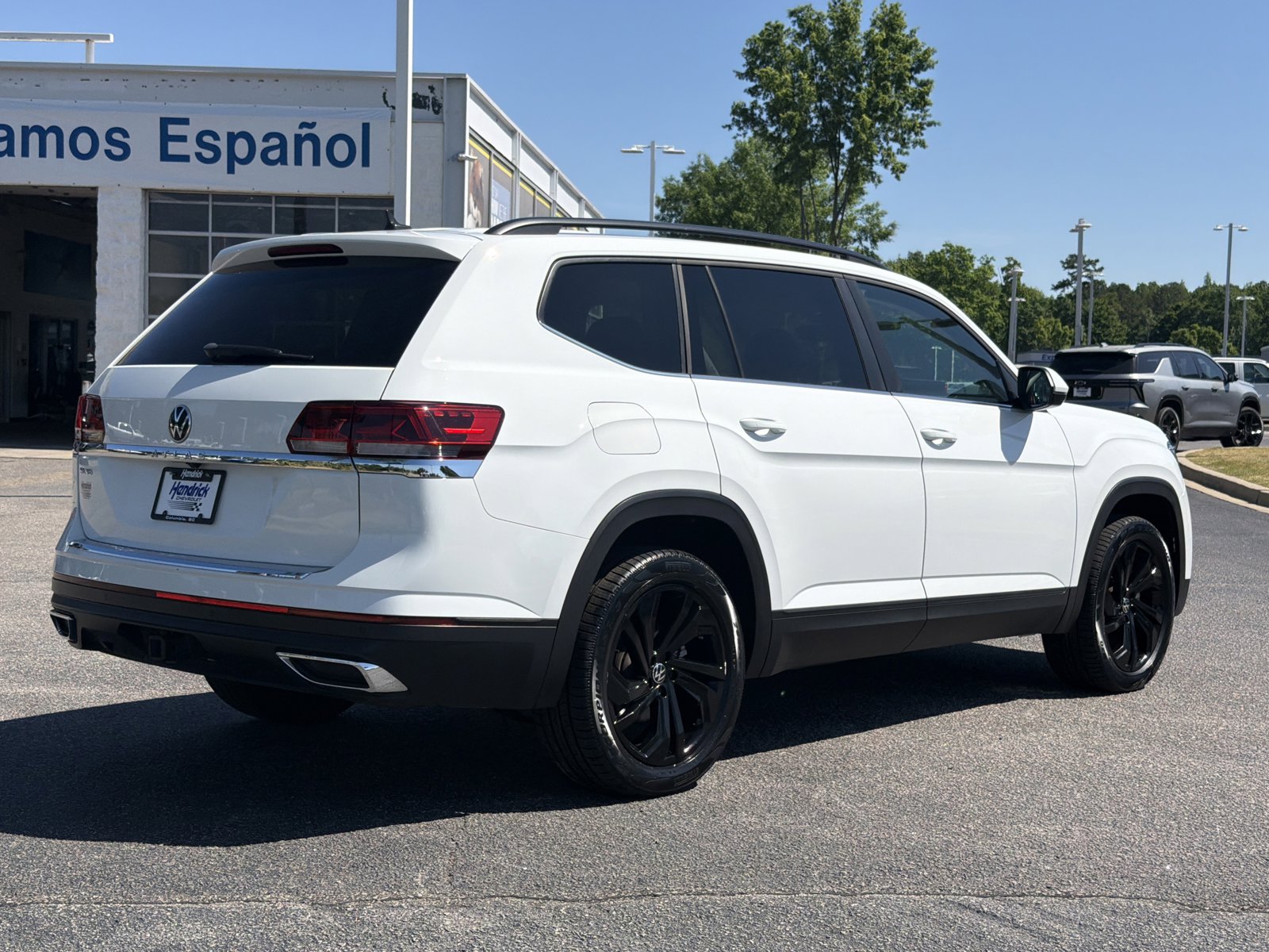 Used 2022 Volkswagen Atlas SE image 12