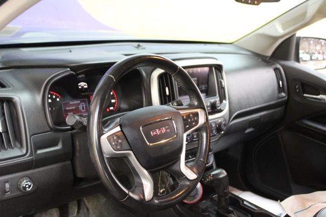 Used 2016 GMC Canyon SLE w/ SLE Convenience Package RWD image 14