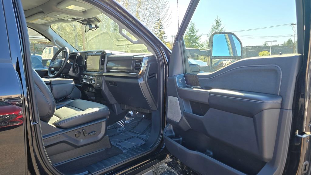Used 2025 Ford F350 Lariat w/ Camper Package AWD/4WD image 10