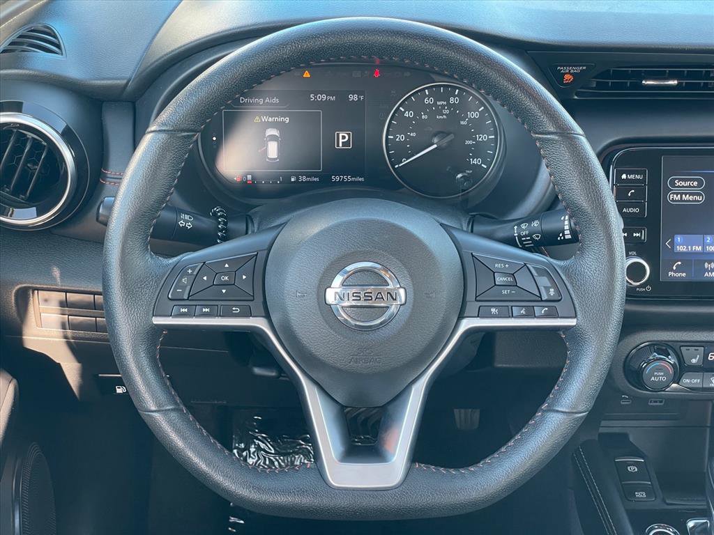 Used 2021 Nissan Kicks SR w/ SR Premium Package FWD image 12