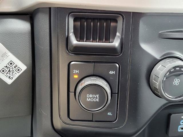 New 2026 Ford F250 XL w/ XL Chrome Package image 24