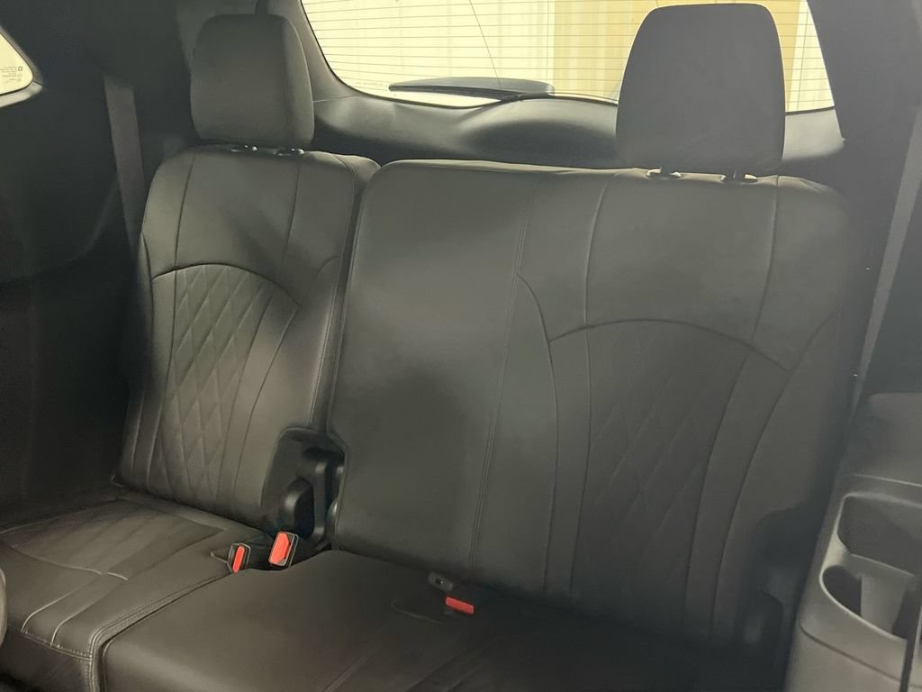 Used 2023 Buick Enclave Avenir AWD/4WD image 30