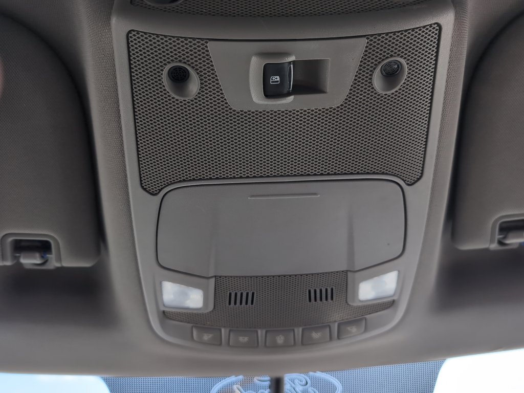 Used 2017 Ford F250 Lariat w/ Chrome Package image 26