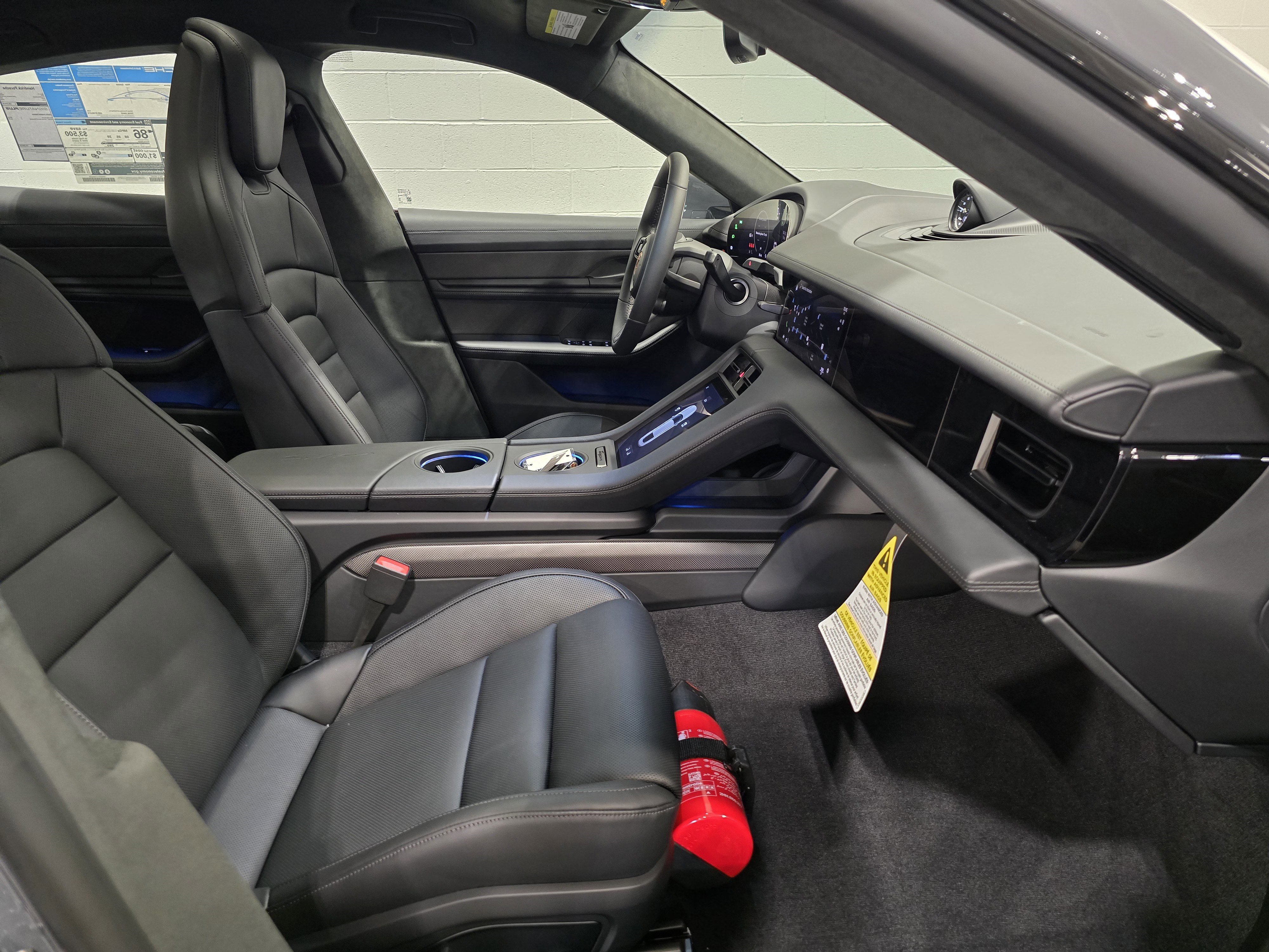 New 2026 Porsche Taycan GTS AWD/4WD image 29