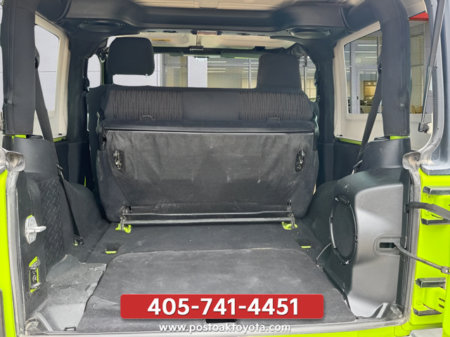 Used 2012 Jeep Wrangler Rubicon w/ PWR Convenience Group AWD/4WD image 8
