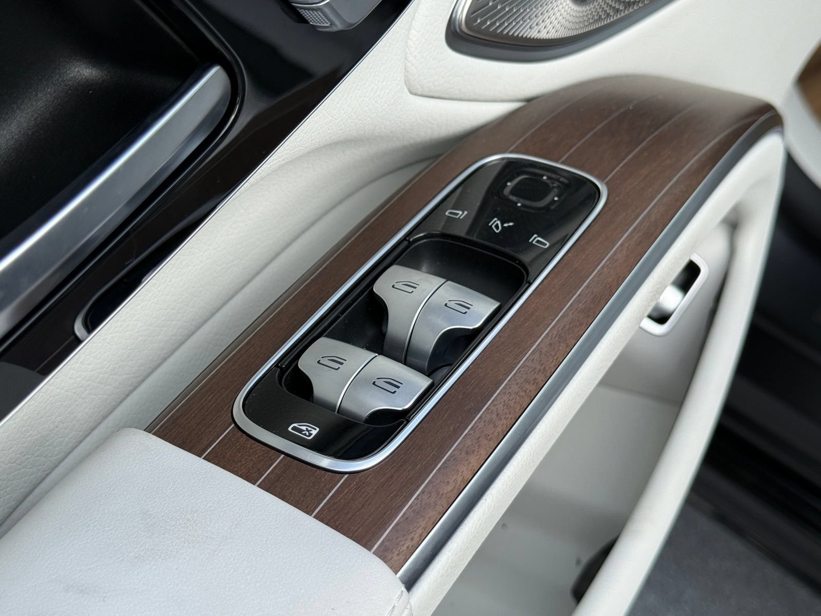 New 2026 Mercedes-Benz EQS 450+ 4MATIC Sedan image 17