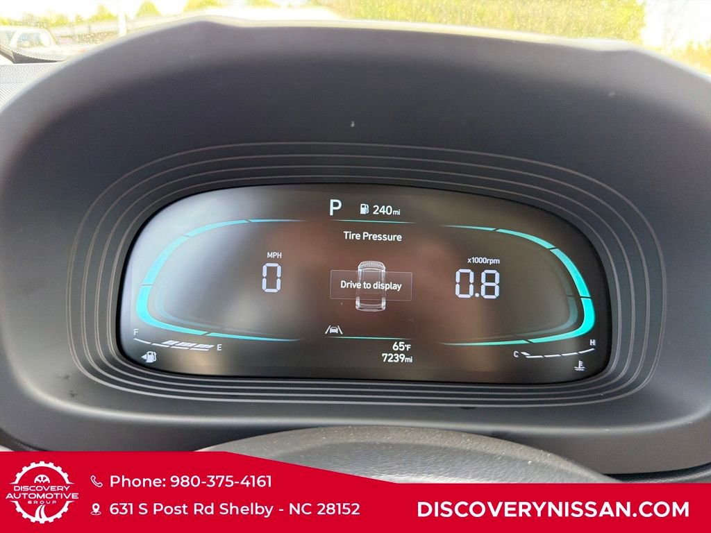 Used 2023 Hyundai Venue Limited image 26