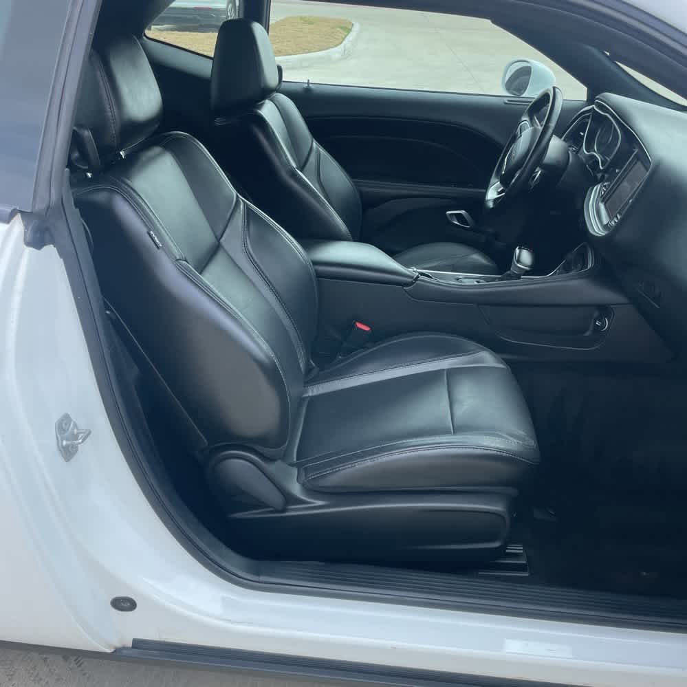 Used 2018 Dodge Challenger GT w/ Driver Convenience Group image 11