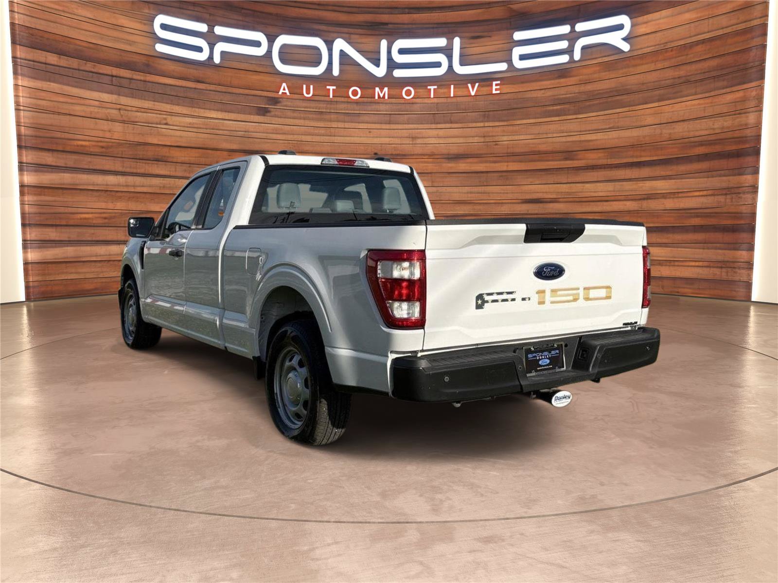 Used 2021 Ford F150 XL w/ Equipment Group 101A High RWD image 3