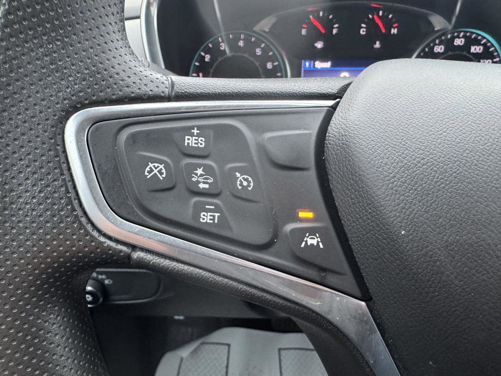 Used 2023 Chevrolet Equinox LS w/ LS Convenience Package image 14