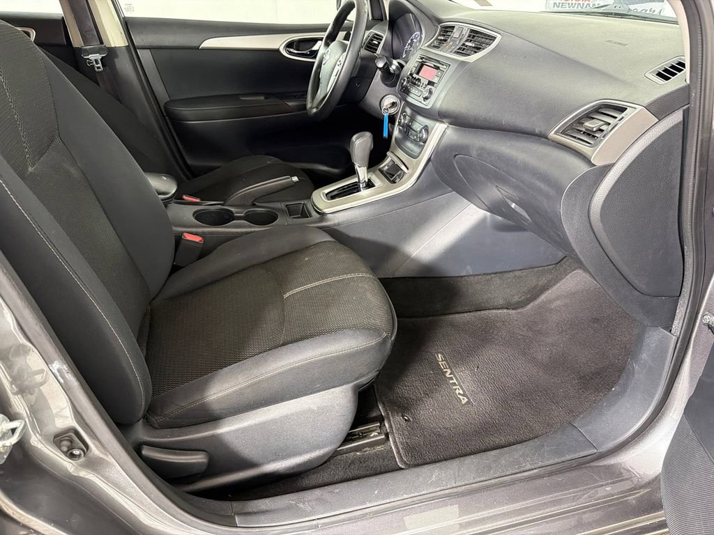 Used 2015 Nissan Sentra S image 13