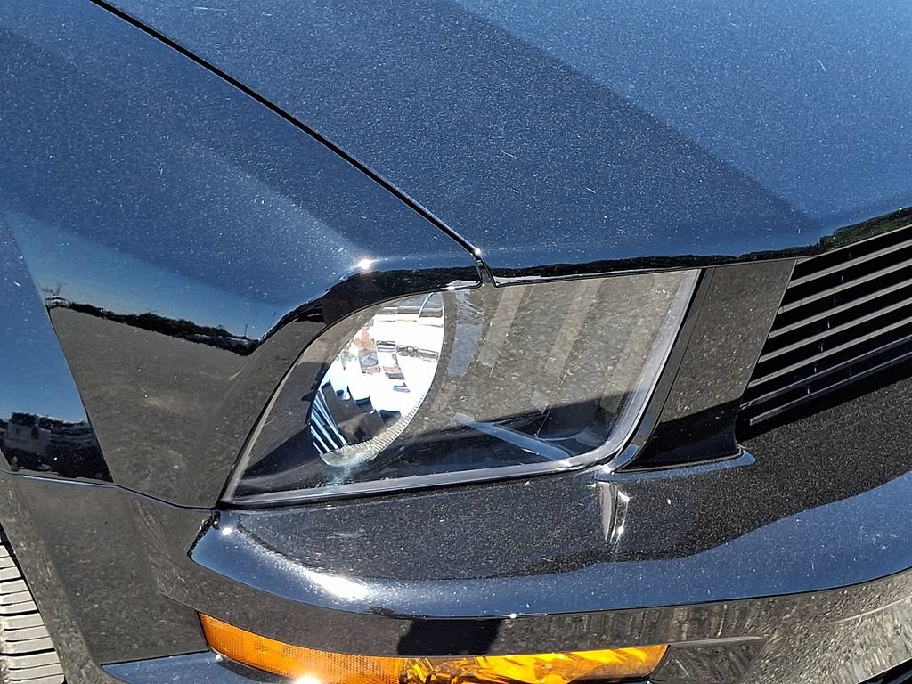 Used 2008 Ford Mustang GT Premium RWD image 9