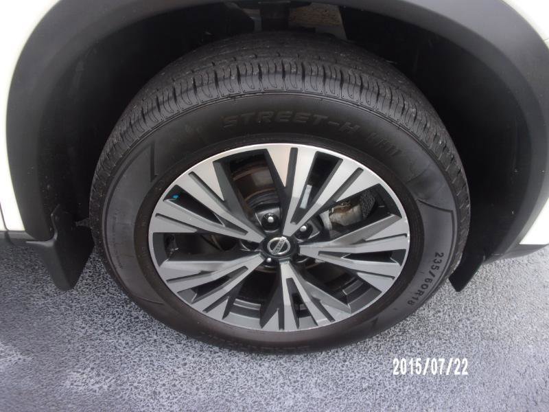 Used 2021 Nissan Rogue SV w/ Premium Package image 13